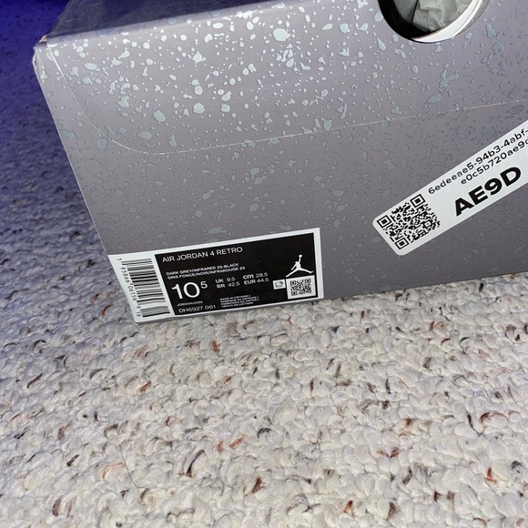 Jordan 4 Retro Infrared - Picture 12 of 12